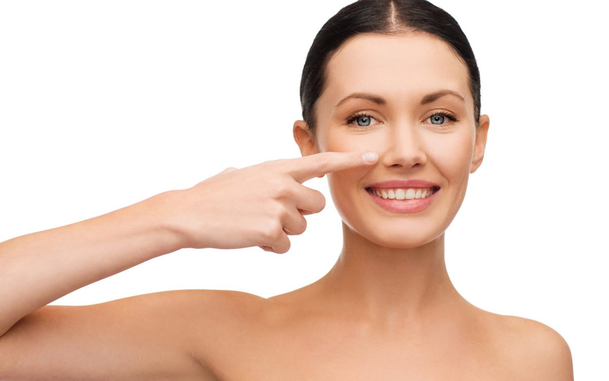 Es normal que se usen cartílagos auriculares o costales en la operación de nariz